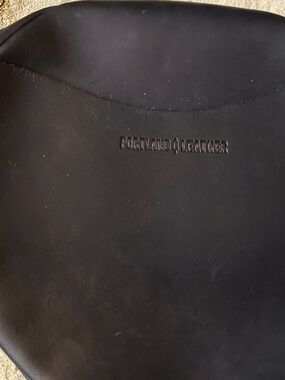 Portland Leather Black Leather Seat